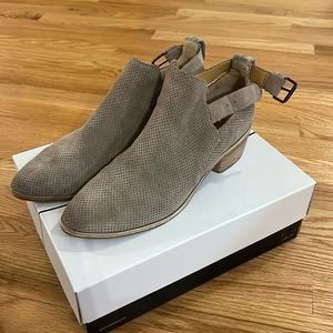 Dolce vita taupe suede booties- katch
